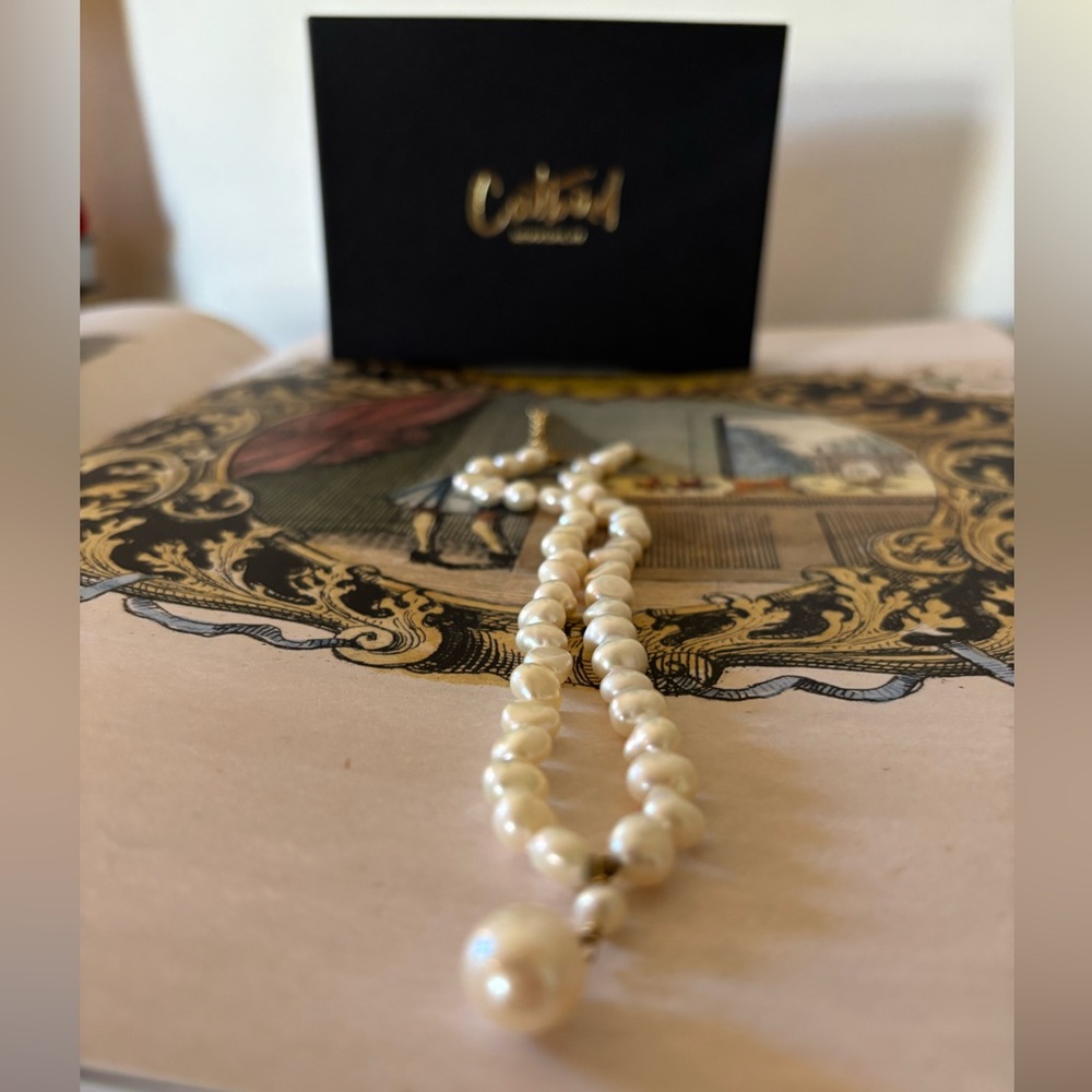 Catbird - Princess Buttercup Pearl Choker by Designer Stacey Nishimoto - Picture 9 of 14